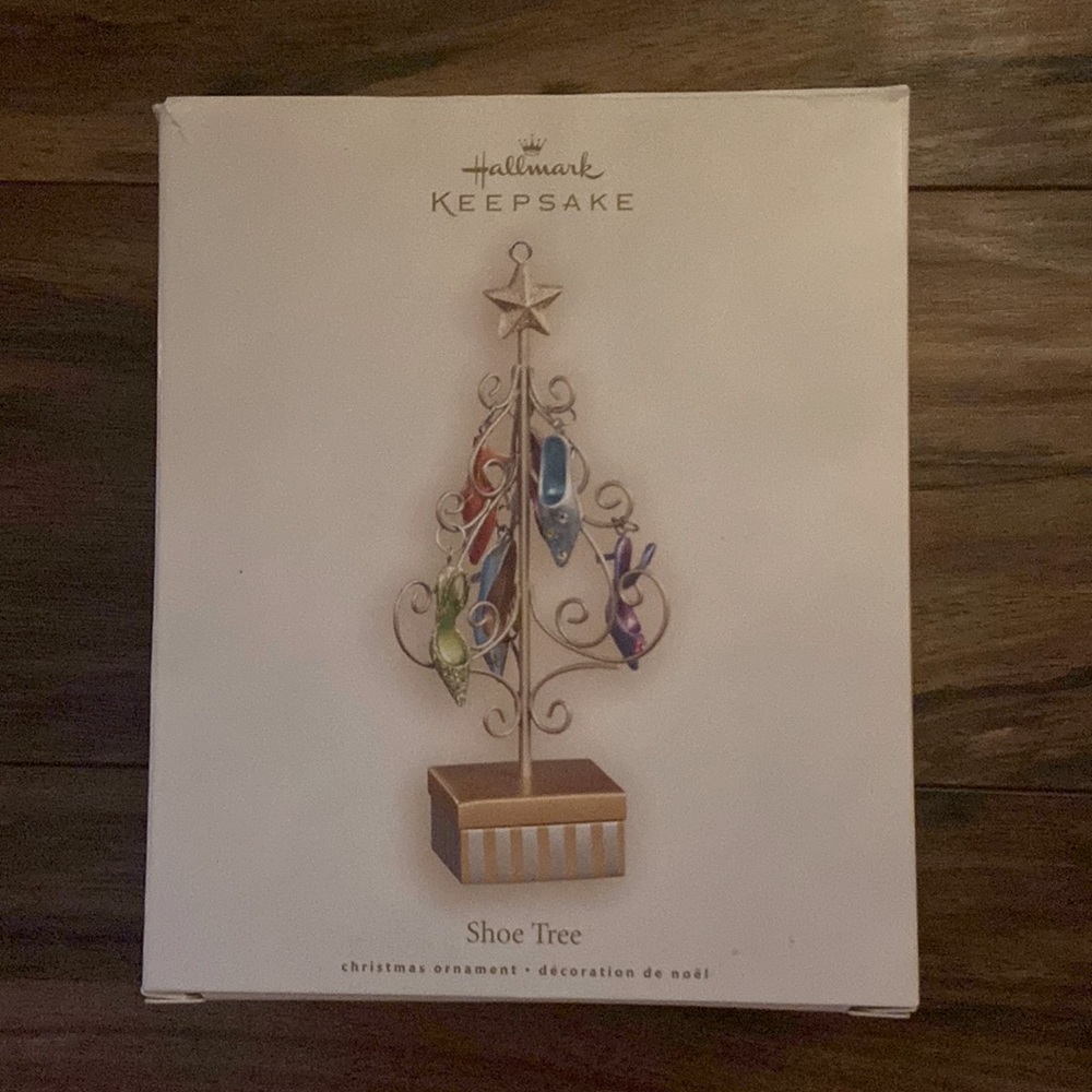 Shoe Tree Ornament